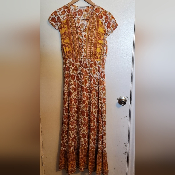 Floral Dress in Orange and Cream - Picture 2 of 5